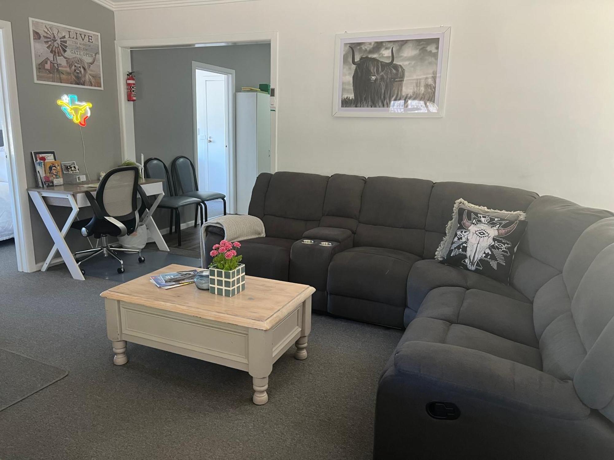 Longhorn Ranch Apartments Orbost Ngoại thất bức ảnh